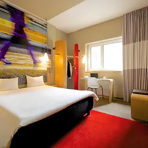 Отель Ibis Centro, Милан