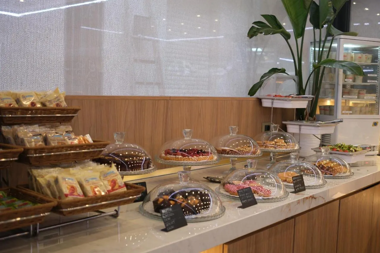 ***  Hotel Bolzano Milan Italy