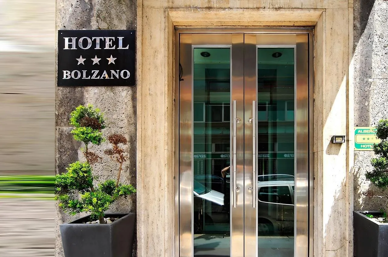 Hotel Bolzano Милан 3*,  Италия