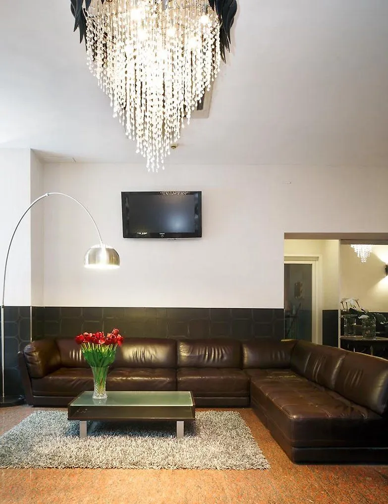 Hotel Bolzano Милан